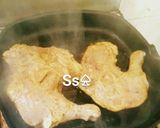 صورة لخطوة 4 من وصفة اوراك دجاج مشوية بخلطة سرية🙈🍗 👍 👌 سهلة اووووي