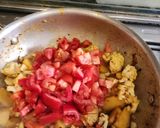 A picture of step 5 of آلو گوبھی.
