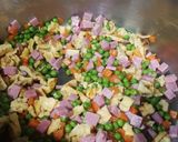 Foto del paso 3 de la receta: Arroz tres delicias, rápida