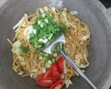 Foto langkah ke 5 dari resep Mie gomak nyemek2.