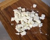 Une image de l'étape 6 de Salade aux deux tomates, concombre et feta sauce melfor.