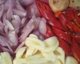 Foto langkah ke 2 dari resep Cumi Asam Manis.