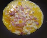 Foto del paso 2 de la receta: Omelette de jamón y queso