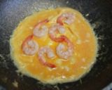 รูปขั้นตอนการทำที่ 4 ของ ข้าวไข่ข้นกุ้ง