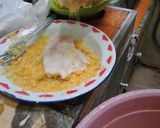 Foto langkah ke 2 dari resep Chicken Katsu simple.