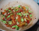 Foto langkah ke 4 dari resep Ikan Asin goreng siram tumis pete.