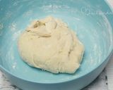 Foto langkah ke 2 dari resep Donat Tanpa Ulen Dan Mixer.