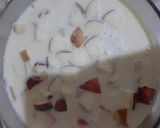 A picture of step 3 of Fruit Trifle.