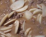 A picture of step 4 of Potato and Ground Beef Skillet.