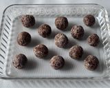 A picture of step 11 of Winter Special Immunity Booster Amla Energy Bites.