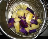 A picture of step 1 of Sambal terong.