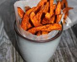 Sült édesburgonya chilis feta krémmel recept fázis 2 fotója