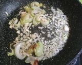 Foto langkah ke 4 dari resep Galantin Ayam ala Kondangan.