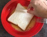 Foto langkah ke 2 dari resep Egg Milk Cheese Bread.