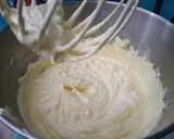 Foto langkah ke 2 dari resep 622.Marmer Cake.