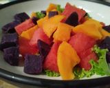 Foto langkah ke 1 dari resep Salad Ubi Buah saus Ubi Mayo.