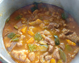 Foto del paso 3 de la receta: Pavo guisado/estofado con verduras en olla rápida