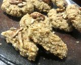Foto del paso 5 de la receta: Galletitas de avena, nuez y semillas 🍪