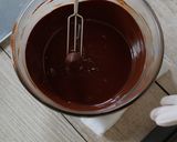 A picture of step 16 of Basic Dark Chocolate Bon Bons / Bonbon de Chocolat.