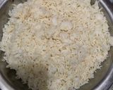 A picture of step 4 of Whole chicken stuffed with rice.