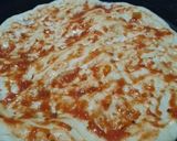 Foto del paso 1 de la receta: Para compartir en casa, pizza con jamón y morrón - súper cargada doble queso