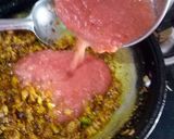 A picture of step 6 of Dal Makhni in Punjabi style.