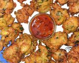 A picture of step 4 of Spring onion fritters.
