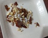 A picture of step 5 of Ginger powder panjeeri.