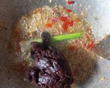 Foto langkah ke 2 dari resep Ikan Asap Bumbu Kluwak.