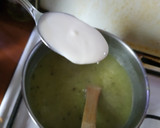 Brokkoli krémleves recept fázis 3 fotója