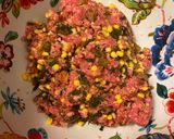 A picture of step 1 of Spinach and corn meatloaf hamburgers.