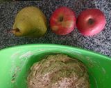 Foto del paso 2 de la receta: Budín integral con 🍐y🍎