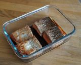 A picture of step 3 of Salmon Yakizuke (Teriyaki) - Japanese style.
