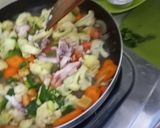 Foto langkah ke 5 dari resep Tumis Kembang Kol (ala-alaku).