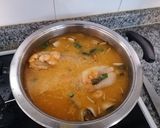 Foto del paso 5 de la receta: Colas de rape en salsa del mar
