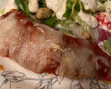 A picture of step 3 of Pizza chicken.