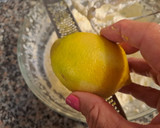 Foto del passaggio 2 della ricetta Tiramisù alla crema al  limone al profumo di limoncello,pistacchi e limone caramellato