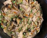 A picture of step 5 of Chicken Pie.