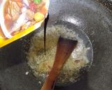 Foto langkah ke 2 dari resep Semur Telur Tahu Kecap.