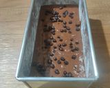 A picture of step 5 of Banana chocochip cake.