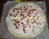 Foto del passaggio 1 della ricetta Rustico di Sfoglia Ricotta e Salame
