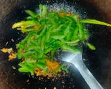 Foto langkah ke 3 dari resep Tumis Pare.