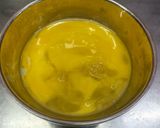 A picture of step 2 of Asparagus and Creamy Scrambled Eggs (Simple Recipe).