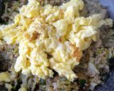Foto del paso 3 de la receta: Salteado de Repollo blanco, Puerro, Arroz y Huevo