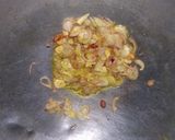 Foto langkah ke 3 dari resep Tumis Brokoli Buncis Baso.