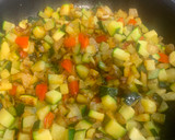 Foto del paso 2 de la receta: Pasta con verduras y salchichas de pollo campero