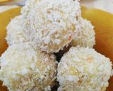 Foto langkah ke 6 dari resep Bola Bola Nasi Wortel Keju.