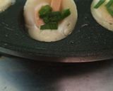Foto langkah ke 3 dari resep Takoyaki lembut dan kopong.