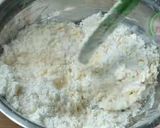 Foto langkah ke 3 dari resep Semprit 3 bahan pakai cetakan tutup botol tanpa oven.