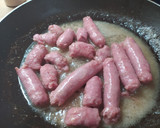 Foto del paso 2 de la receta: Salchichas al vino blanco